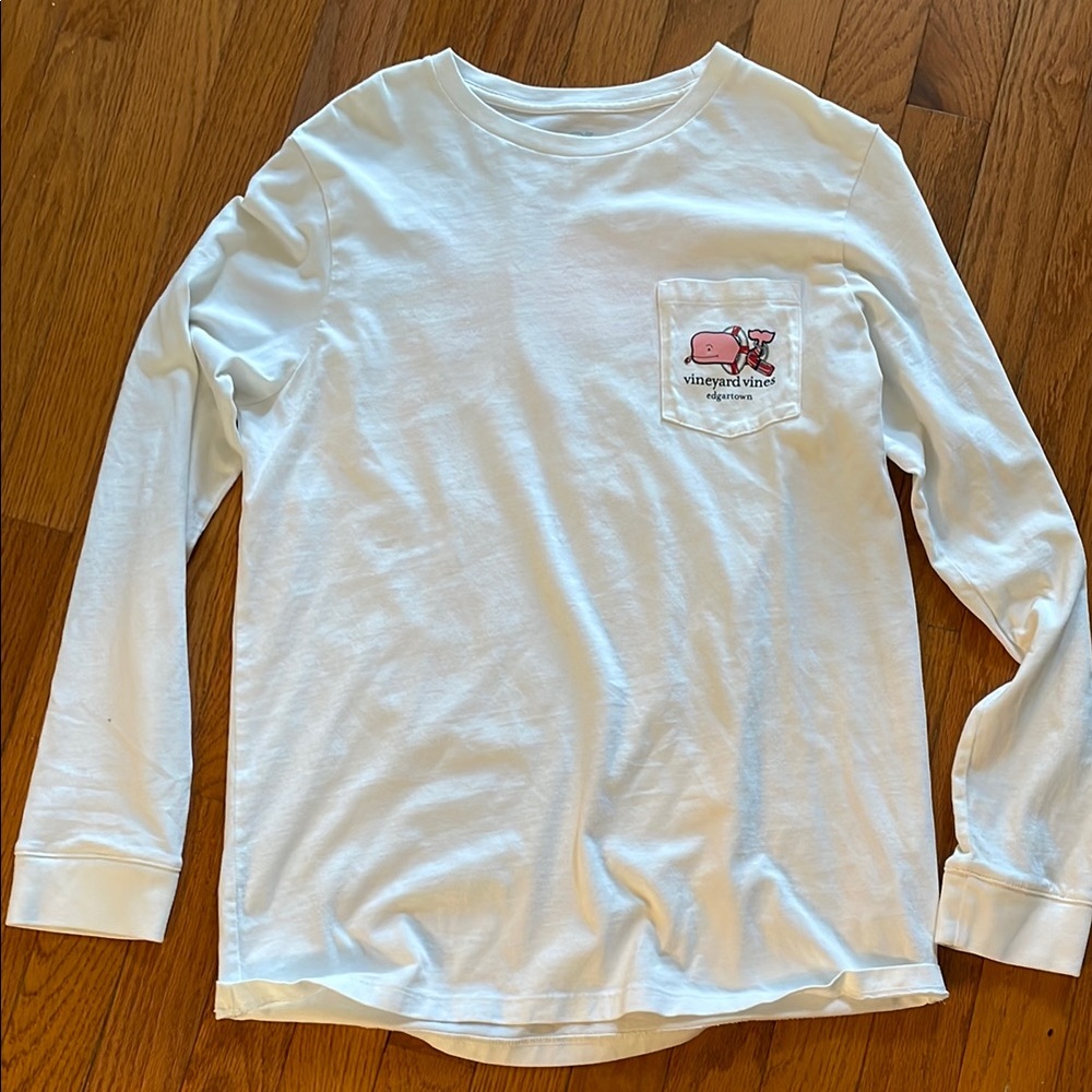 Vineyard vines
Youth large